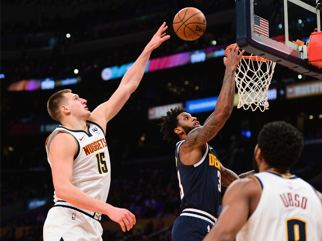 约基奇精准高抛助攻 沃特森腾空双手暴扣